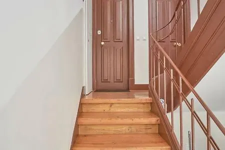 Cozy Sunny Friendly Professional Apartament Lizbona