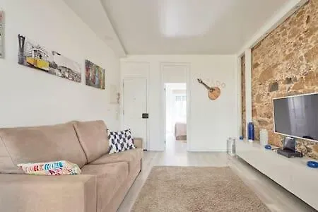 Cozy Sunny Friendly Professional Lisboa